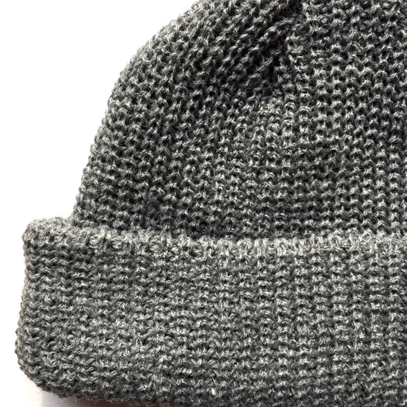 Grey Cap Beanie - Unisex - Picture 3 of 4